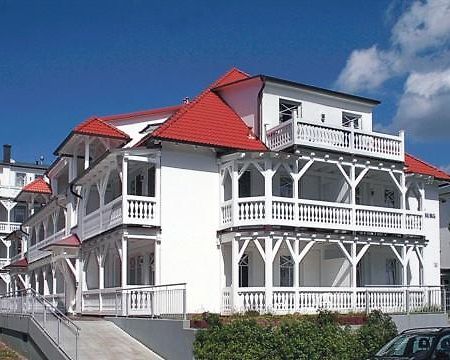 Haus Strandburg - Hinter Duene Und Meer Binz Esterno foto