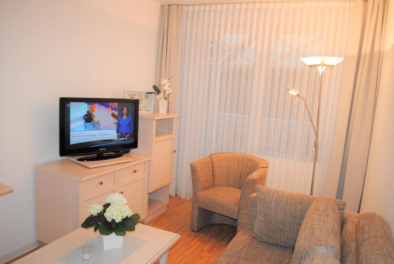 Haus Strandburg - Hinter Duene Und Meer Binz Esterno foto