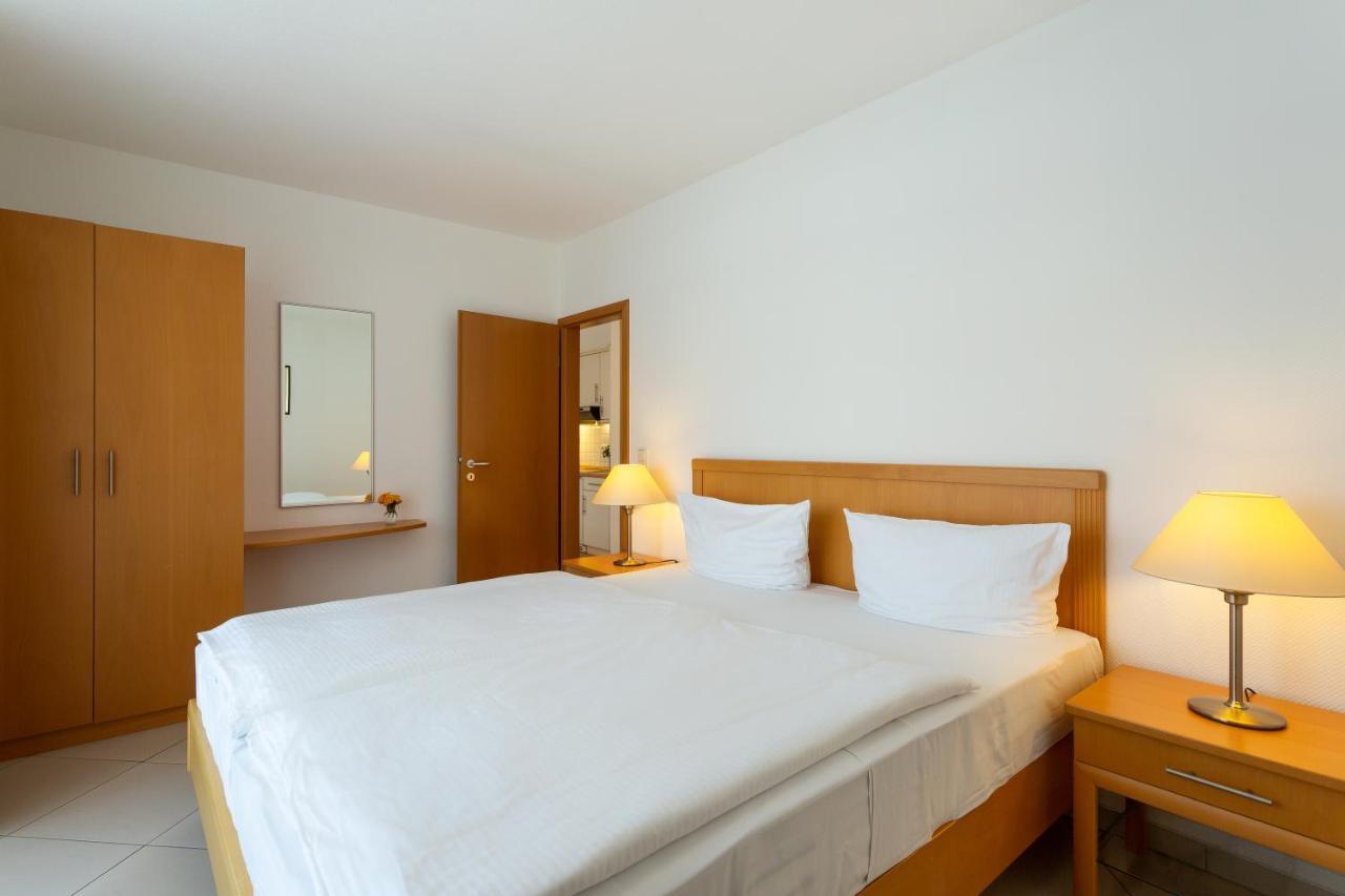 Haus Strandburg - Hinter Duene Und Meer Binz Esterno foto
